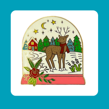 Load image into Gallery viewer, Snow Globe Needle Minders - Christmas in July