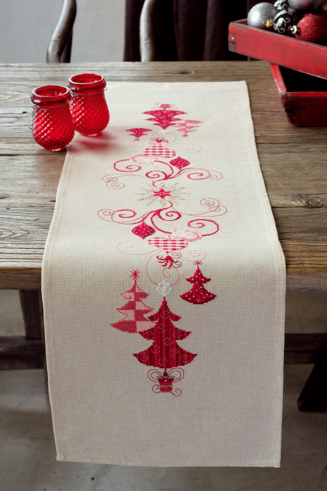 Embroidery Kit Table Runner ~ Christmas Decs